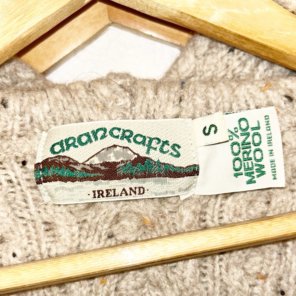 ARAN CRAFTS Aran Knit Coatigan with Celtic Knot Side Zip in Oatmeal SZ: Small - Picture 4 of 15